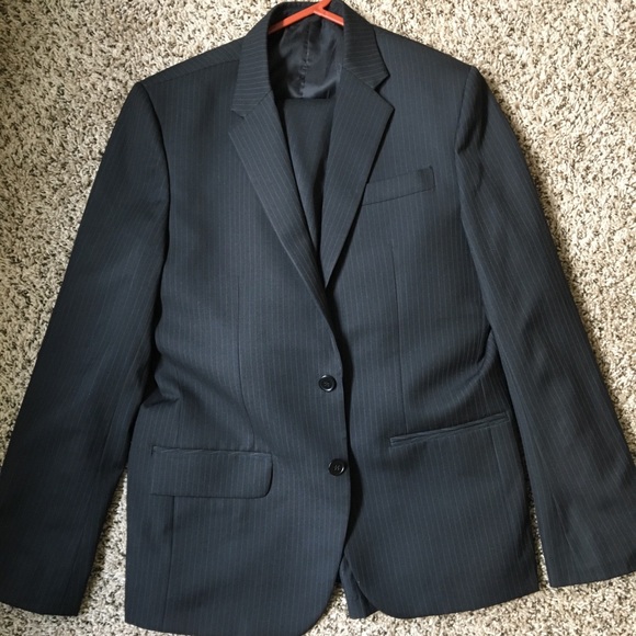 Pinstripe suit and pants - Picture 3 of 3